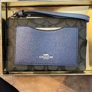 NWT Coach Wristlet